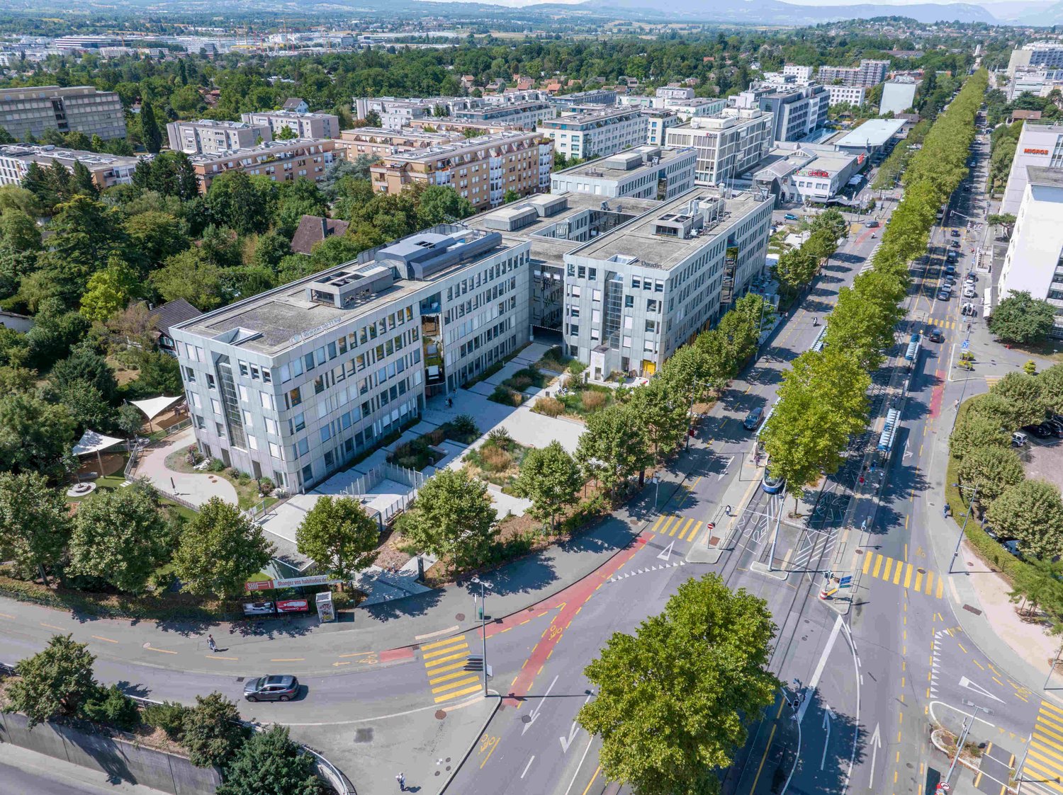 700m² Büro, Foto 2 von 10
