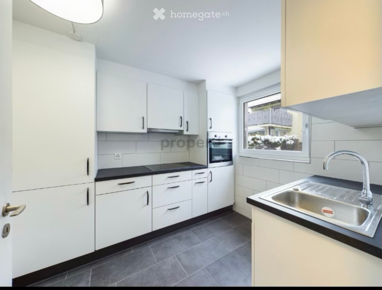 4 rooms single house