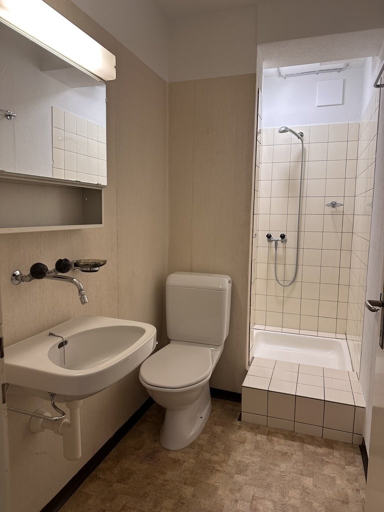 2 room loft