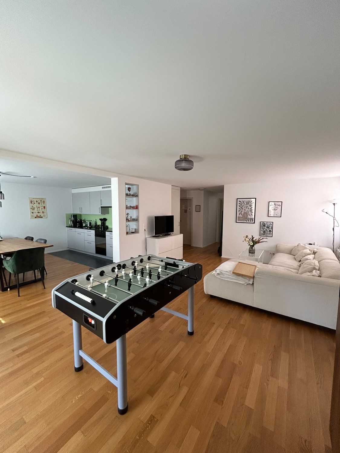 3 ½ rooms apartment, Foto 1 von 9