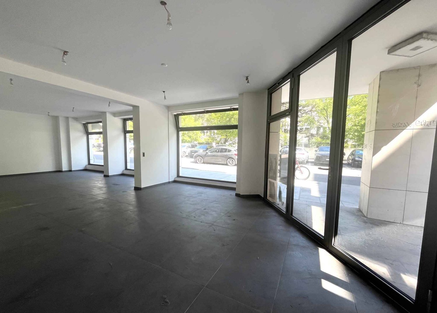 177m² Arcade, Foto 2 von 7