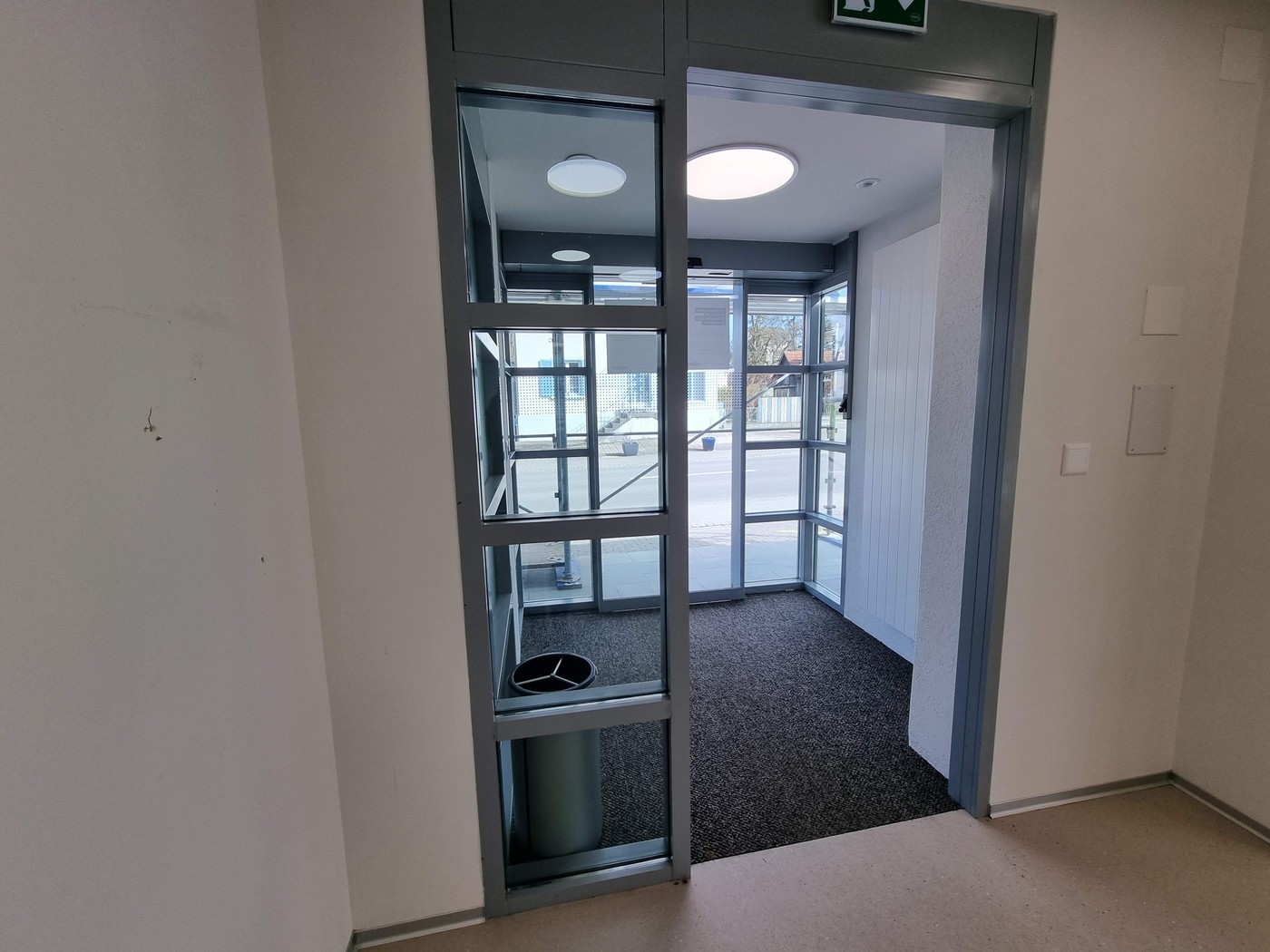 141m² office
