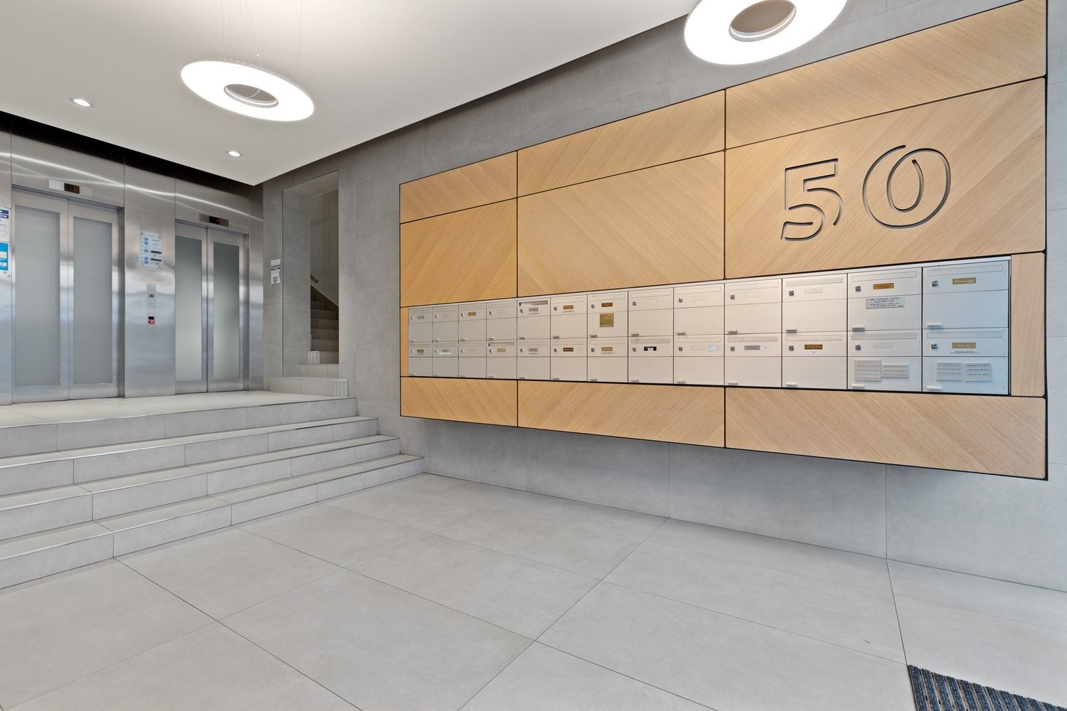 218m² office