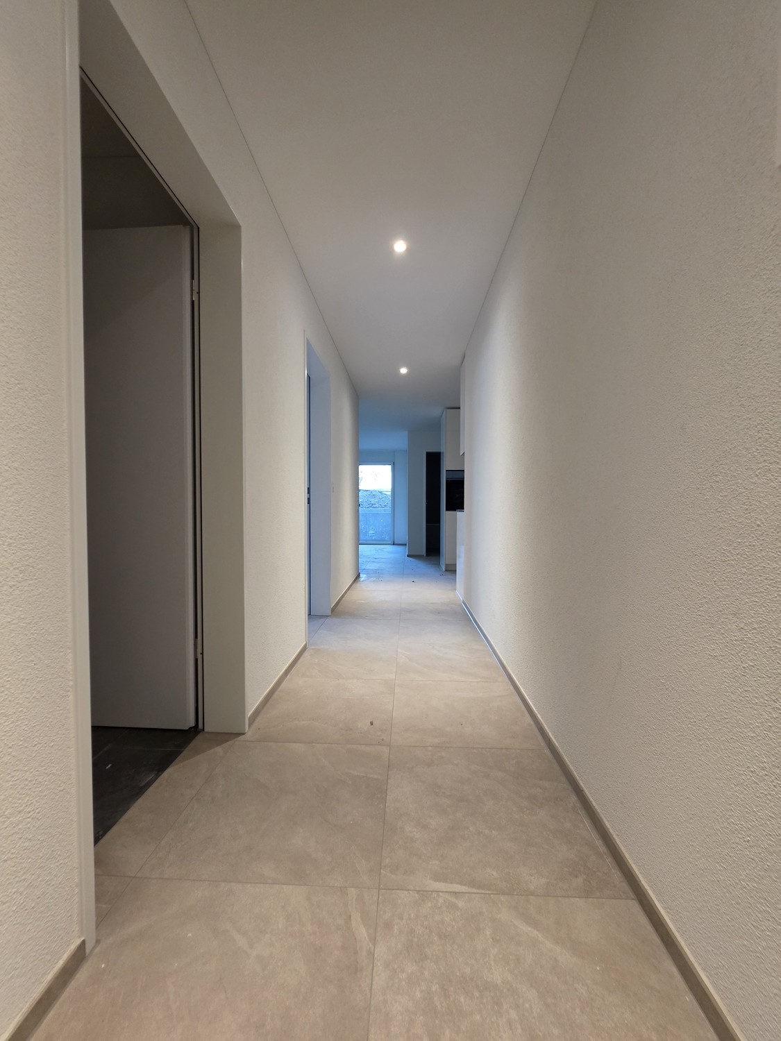 4 ½ rooms apartment, Foto 2 von 9