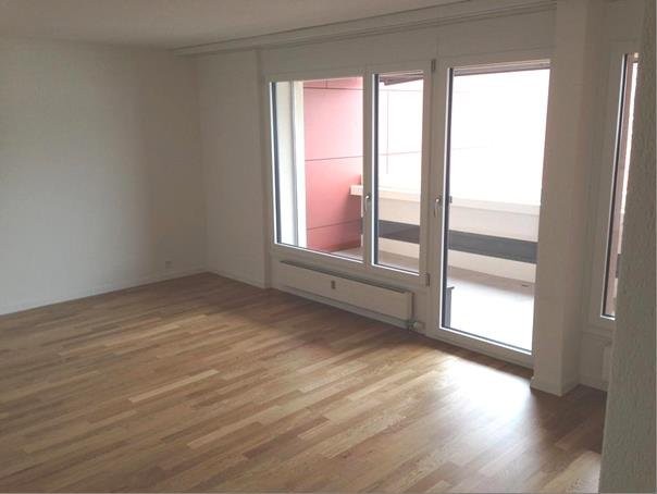 1 room apartment, Foto 3 von 7