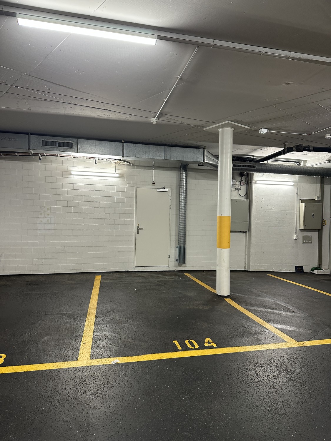 Open slot, Foto 1 von 2