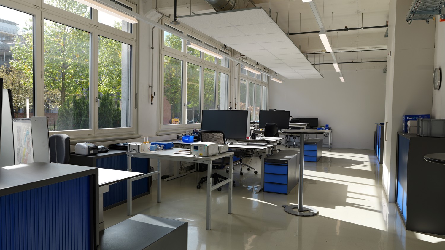1580m² commercial