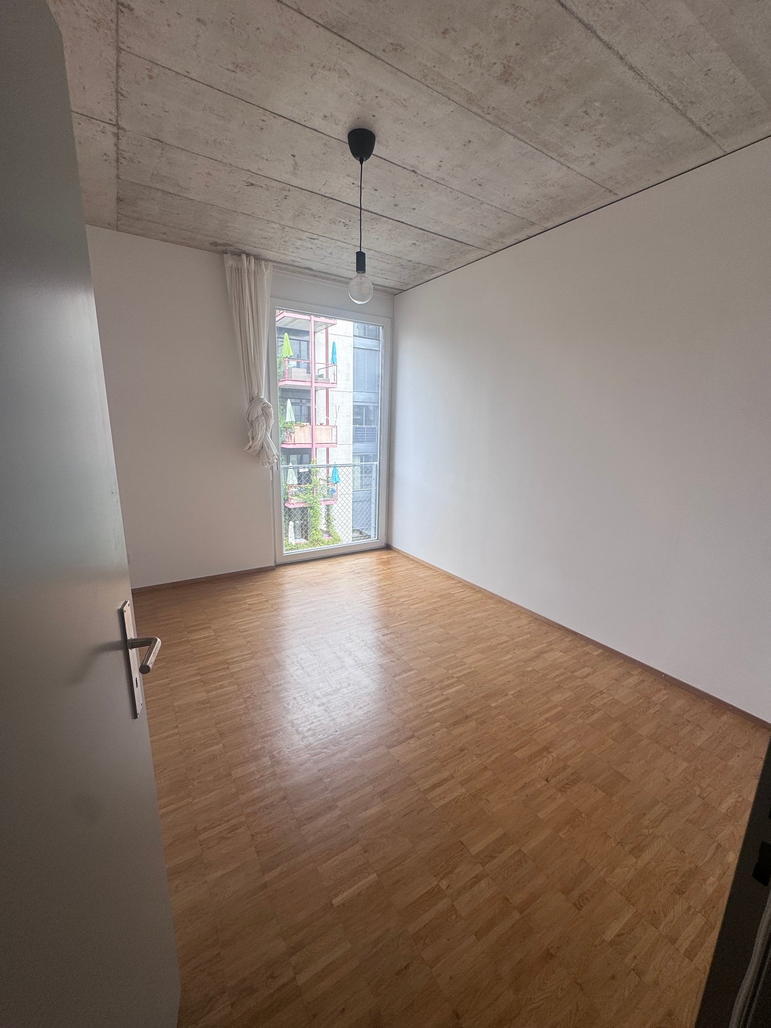 Room in a shared flat, Foto 3 von 6
