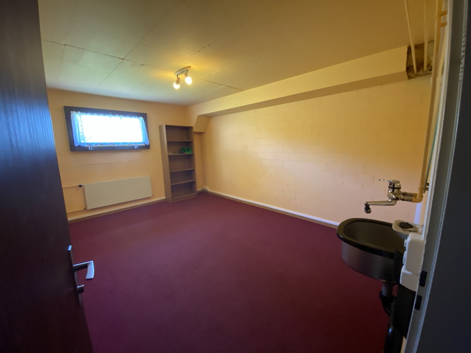 1 room apartment, Foto 1 von 3