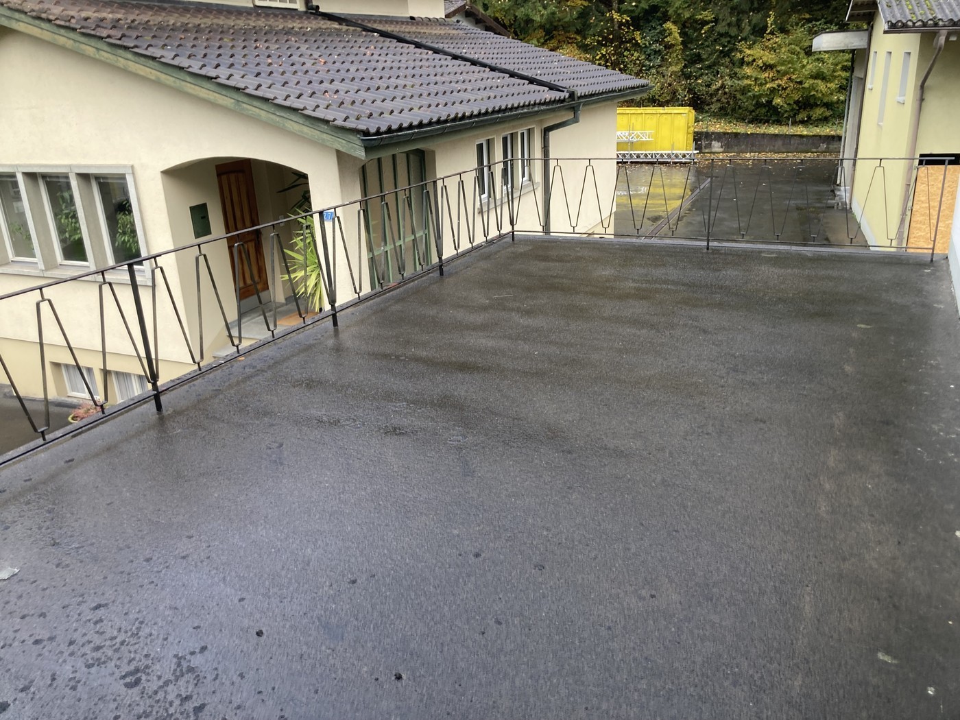 150m² office