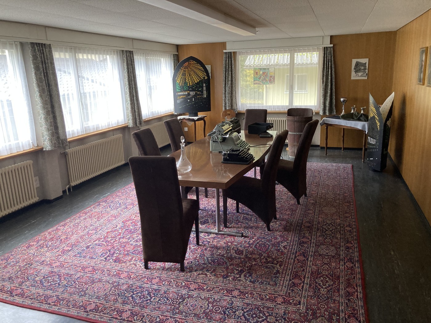150m² office