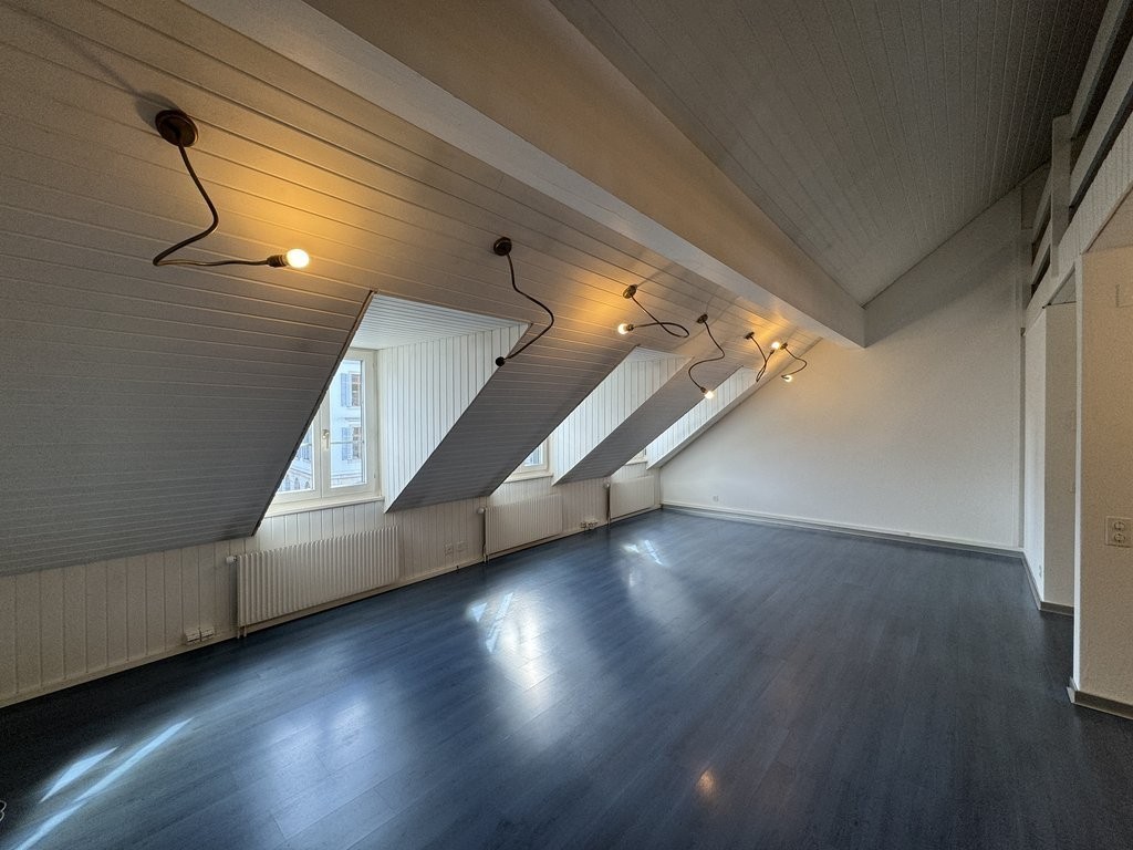 4 rooms attic flat