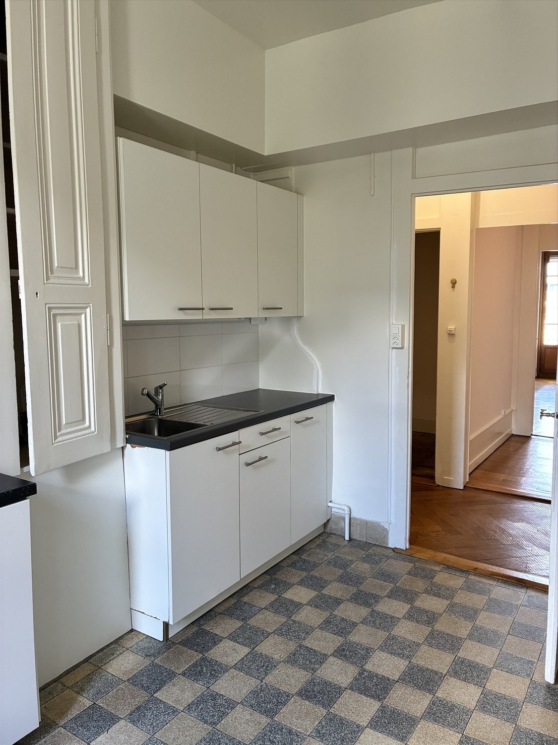 4-Zimmer-Wohnung, Foto 3 von 9