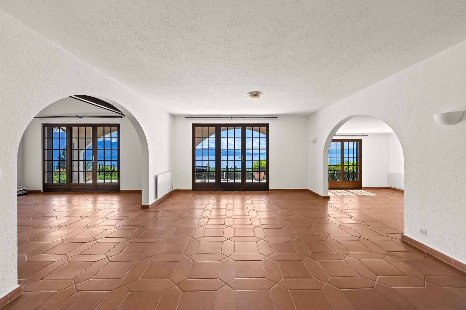 6 ½ Zimmer Villa, Foto 2 von 10