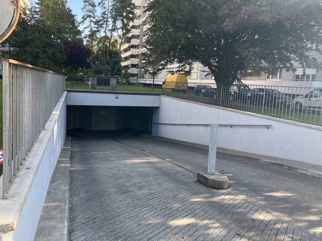 10m² underground slot, Foto 1 von 2