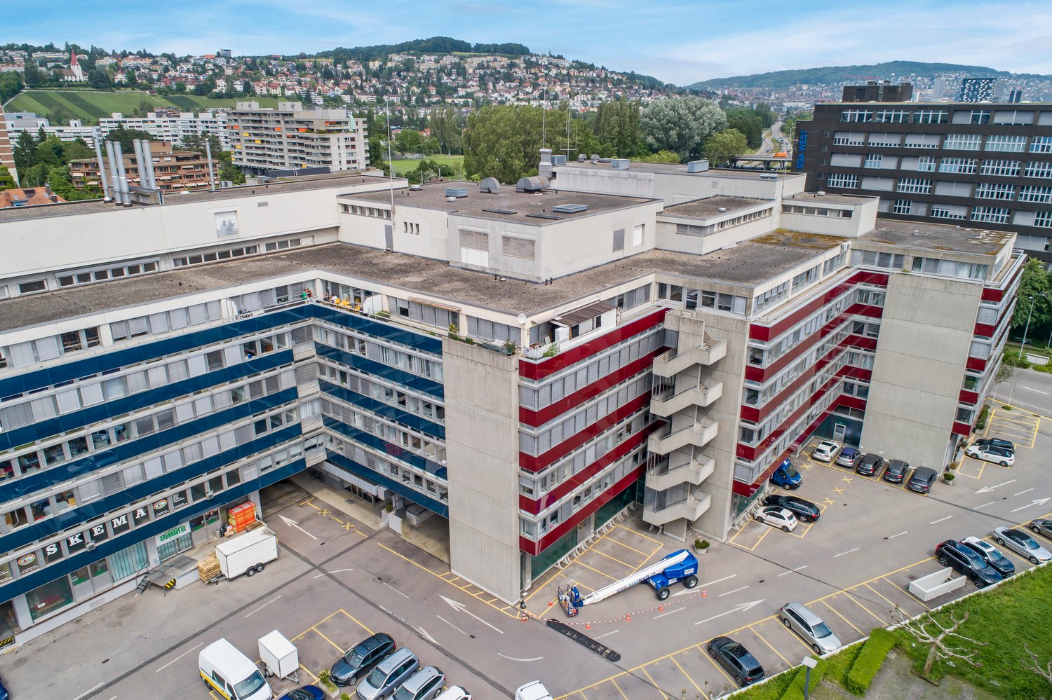624m² office, Foto 1 von 10