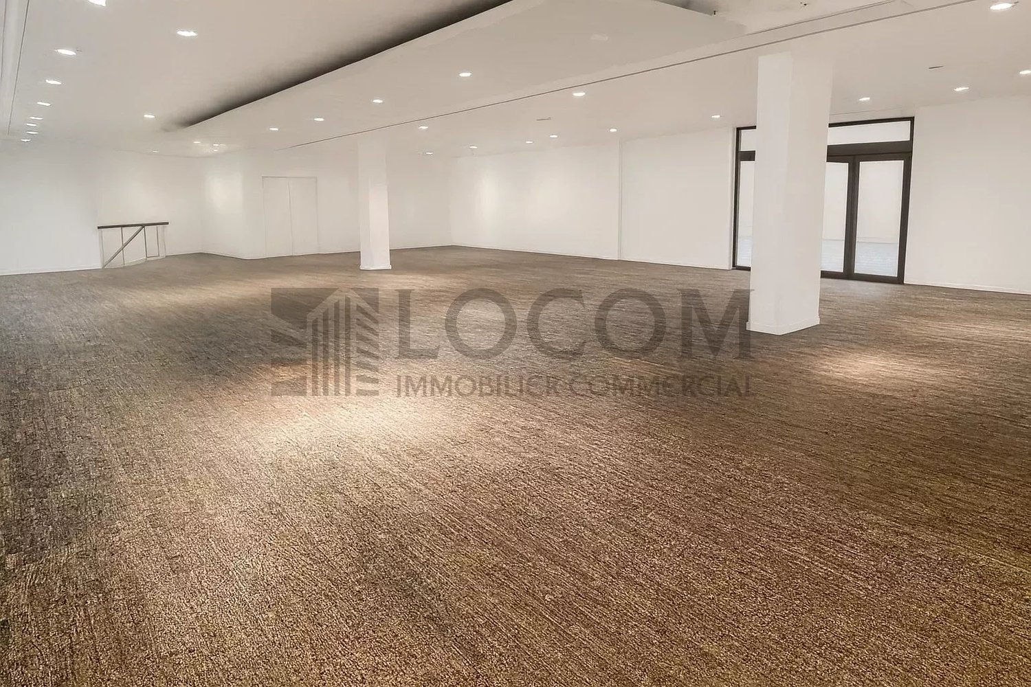 564m² shop, Foto 5 von 10