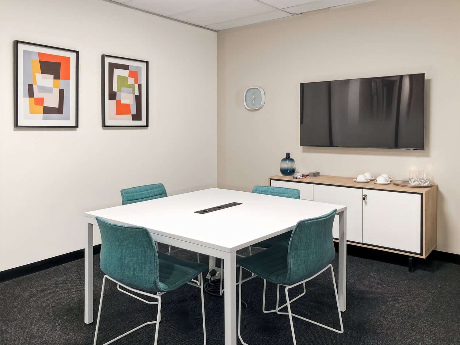 225m² Büro