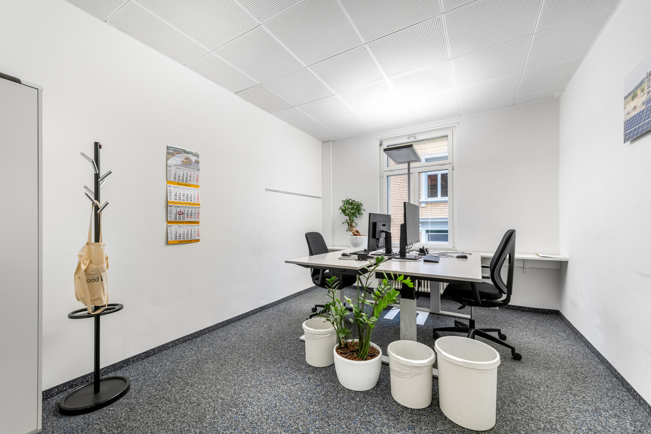 874m² office, Foto 9 von 10