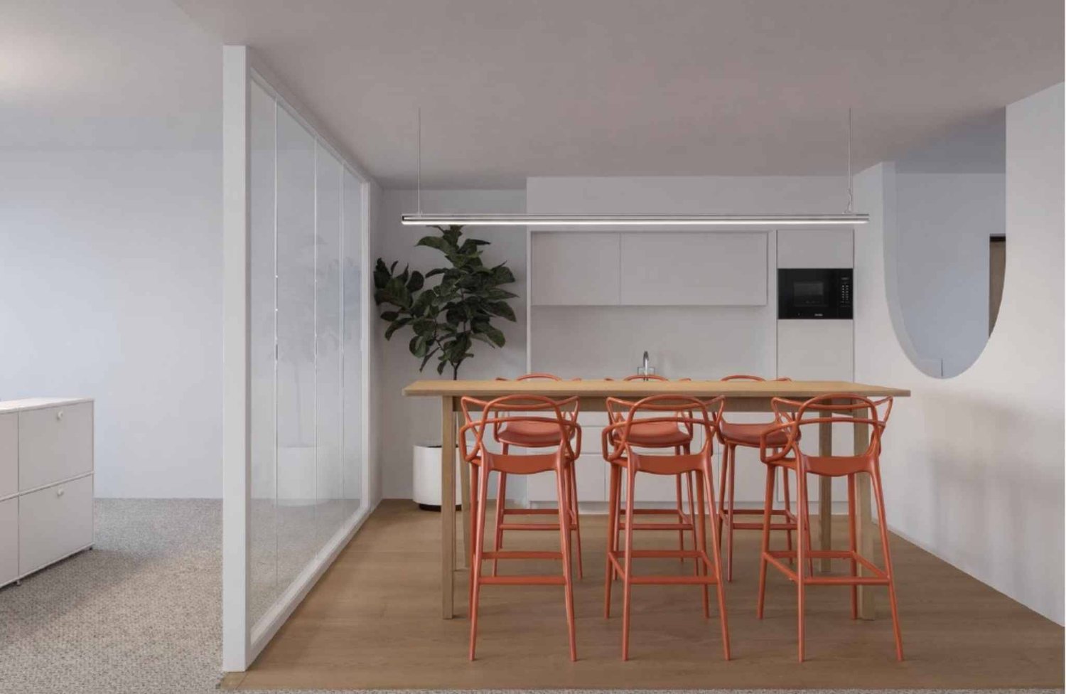 280m² office