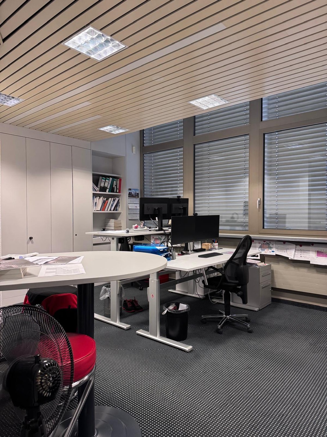 735m² commercial