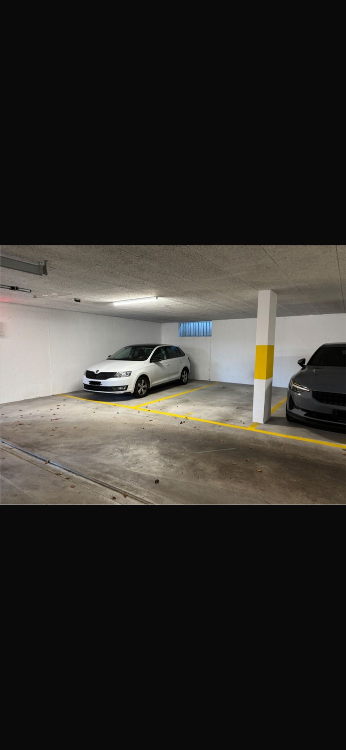 Underground slot, Foto 1 von 2