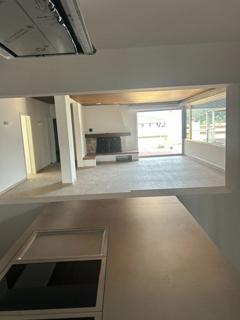 6-Zimmer-Wohnung, Foto 3 von 3