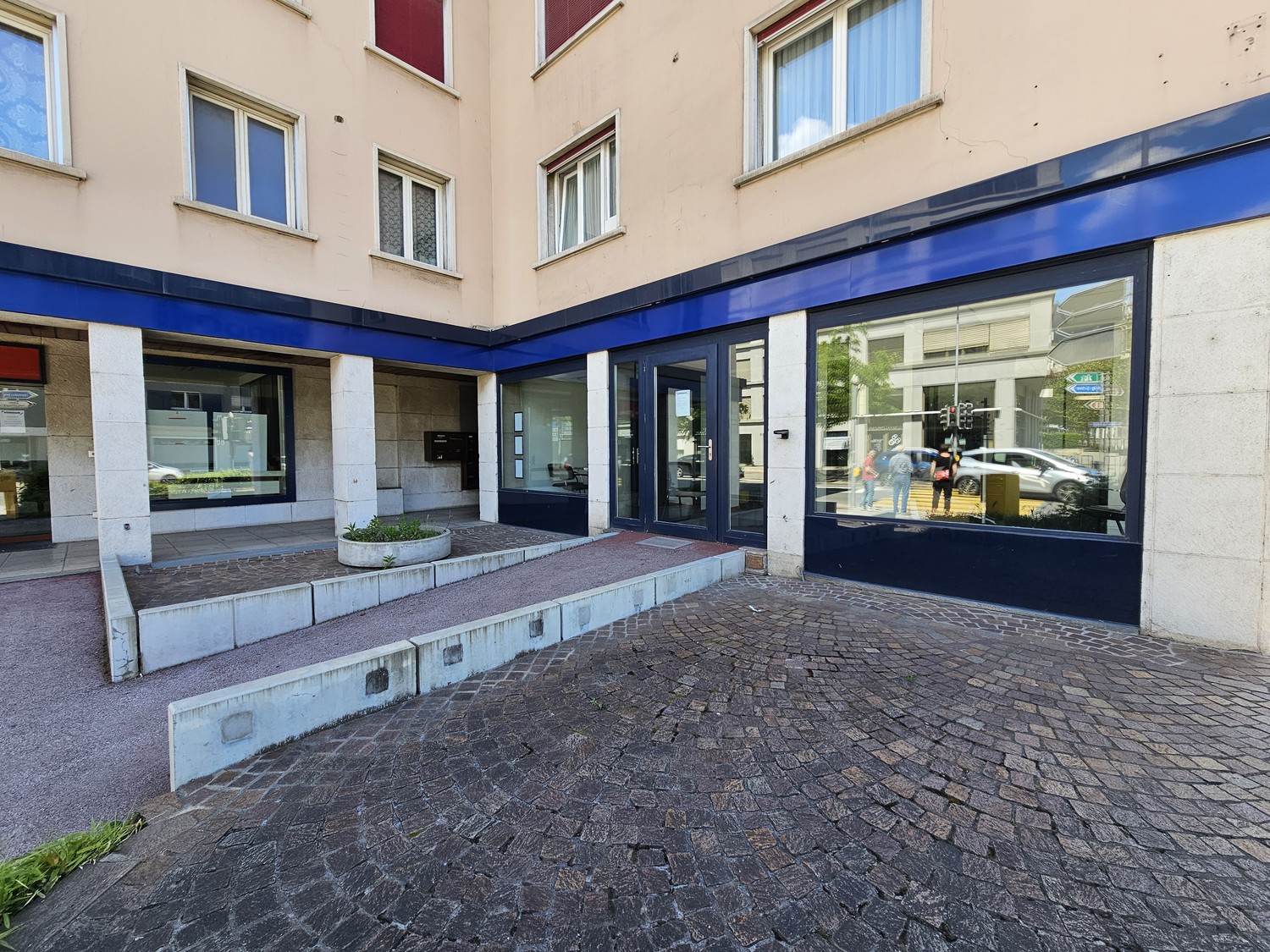 Office, Foto 1 von 10