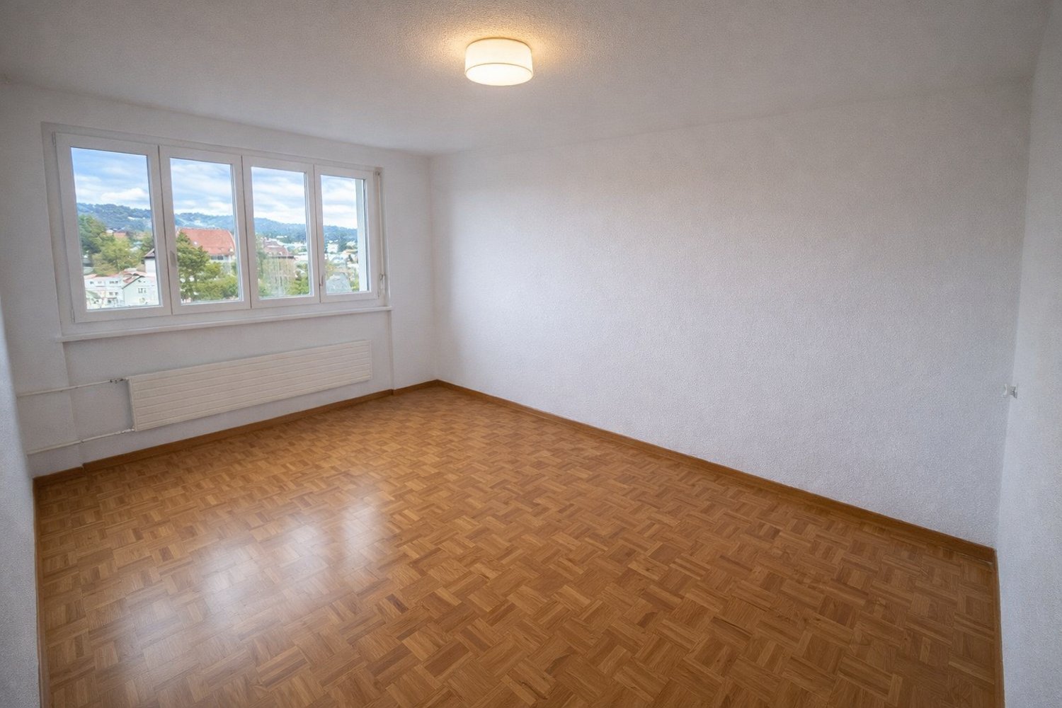4 ½ Zimmer-Wohnung, Foto 4 von 9