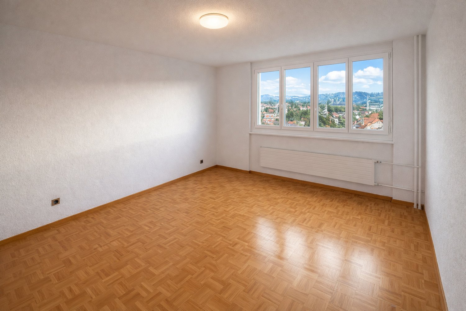 4 ½ Zimmer-Wohnung, Foto 3 von 9