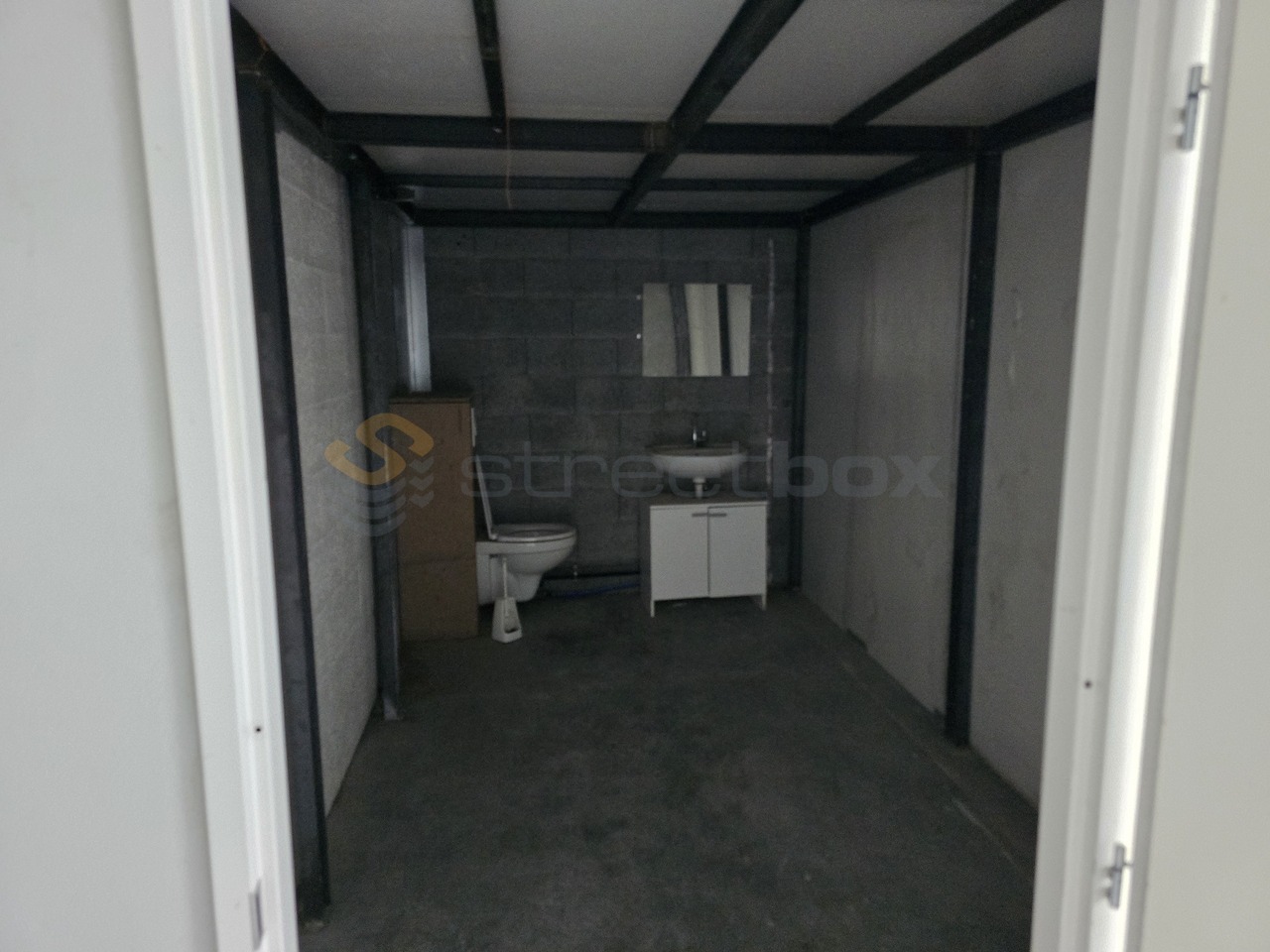 230m² Gewerbe, Foto 3 von 6