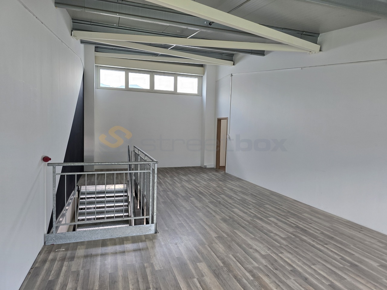 230m² Gewerbe, Foto 6 von 6
