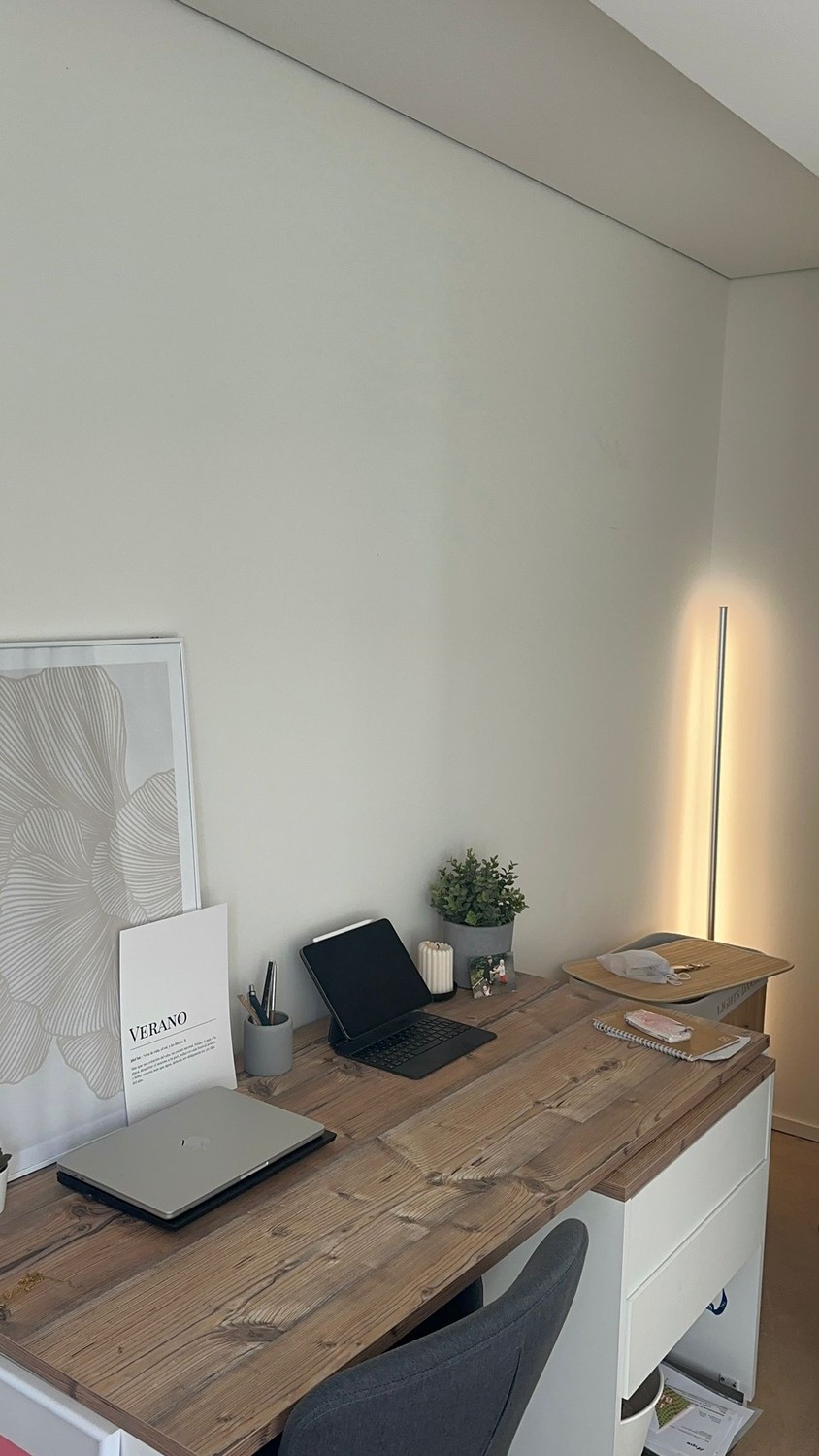 Chambre dans un appartement partagé