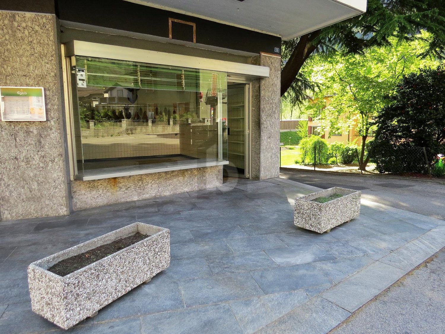 65m² Laden