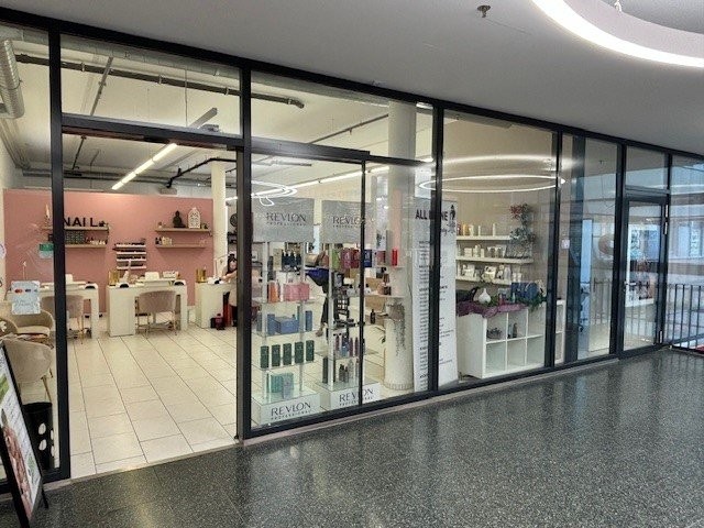 negozio di 154m²