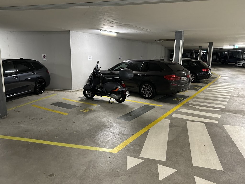 Covered bike parking, Foto 5 von 6