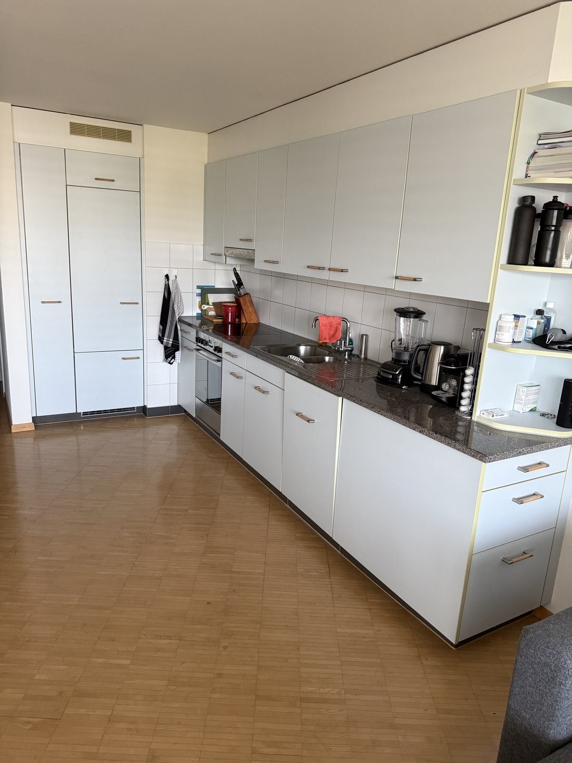 2 rooms apartment, Foto 1 von 7