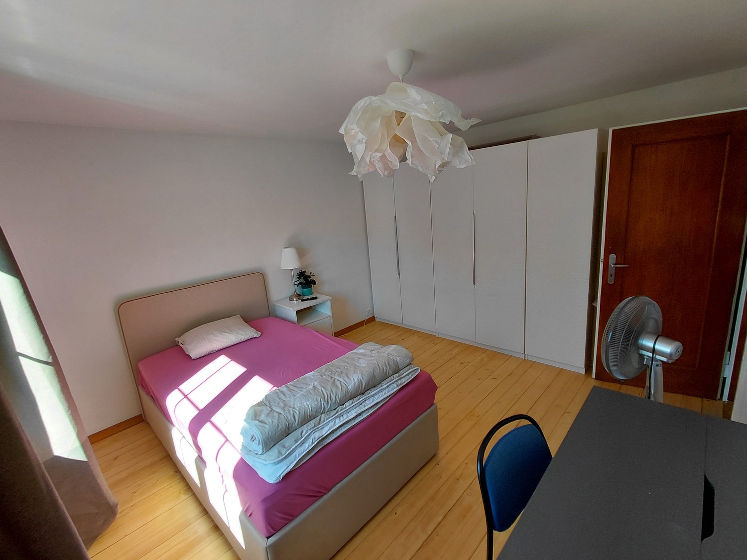 Room in a shared flat, Foto 1 von 8