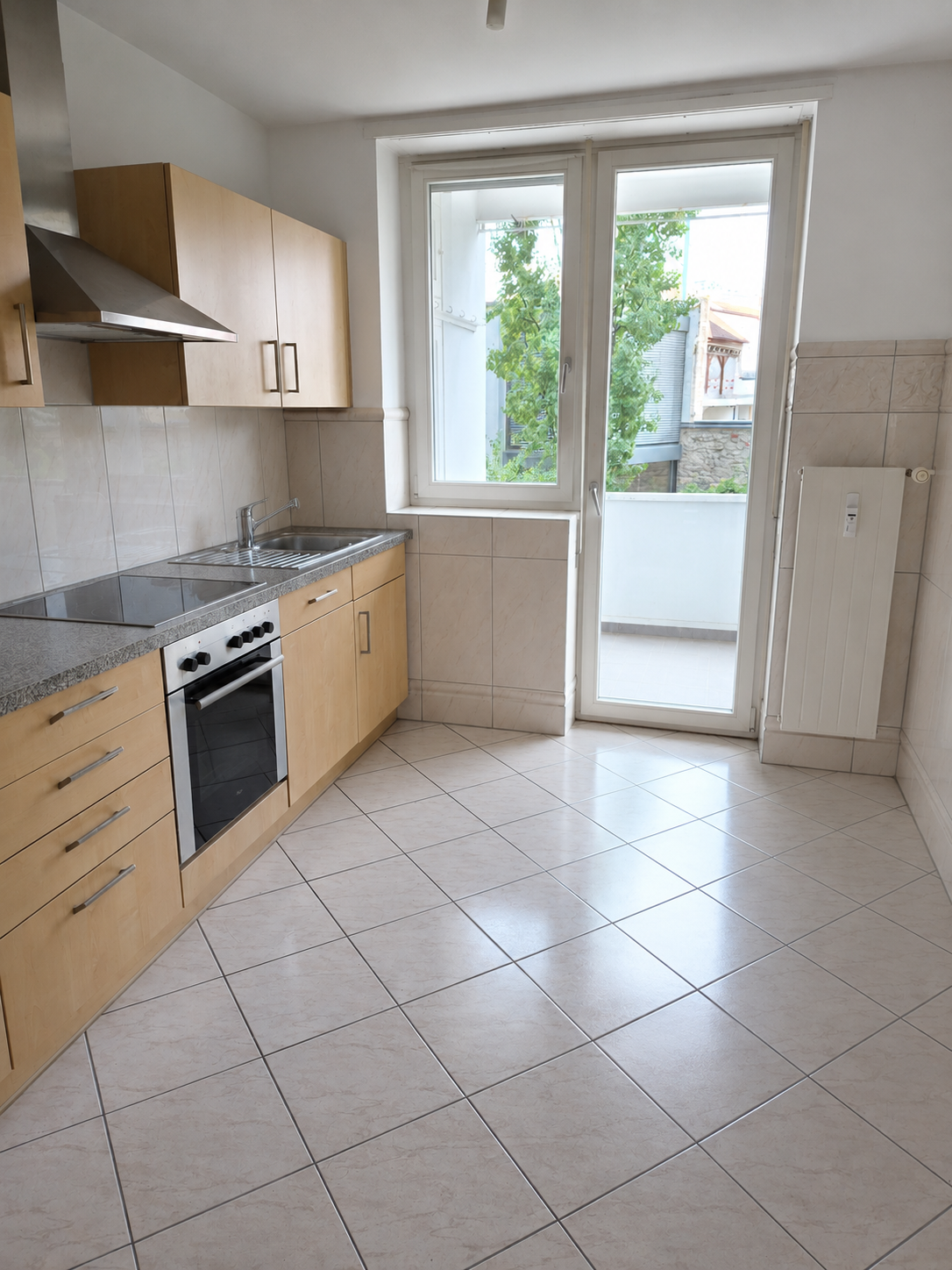 2 rooms apartment, photo 2 of 10
