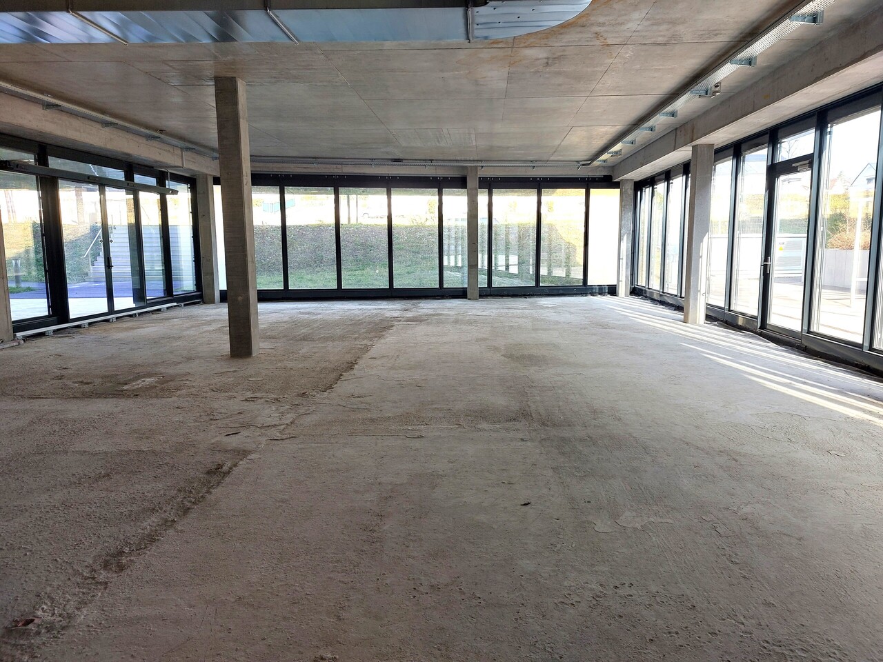 210m² Gewerbe, Foto 1 von 6