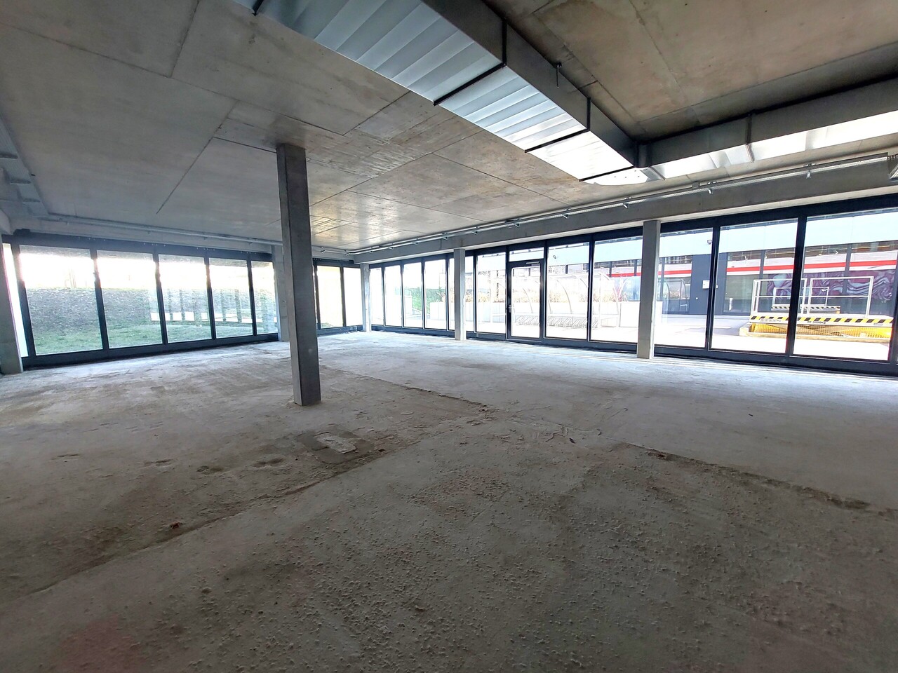 210m² Gewerbe, Foto 3 von 6