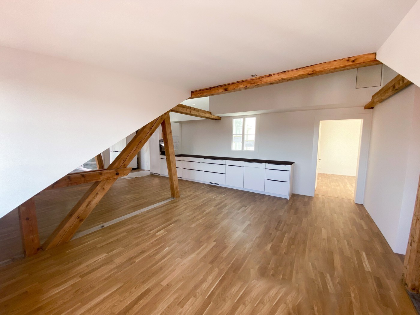 1 ½ rooms roof flat, Foto 3 von 10
