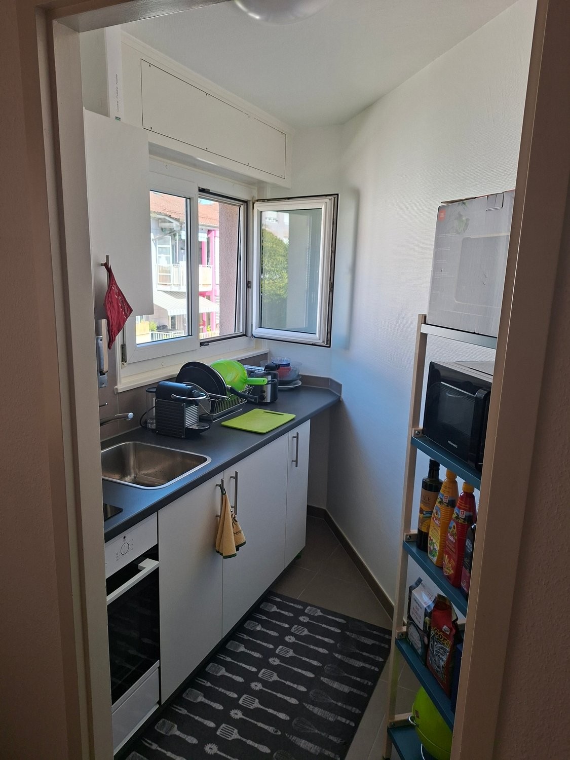 2 Zimmer möblierte Wohnung, Foto 3 von 4