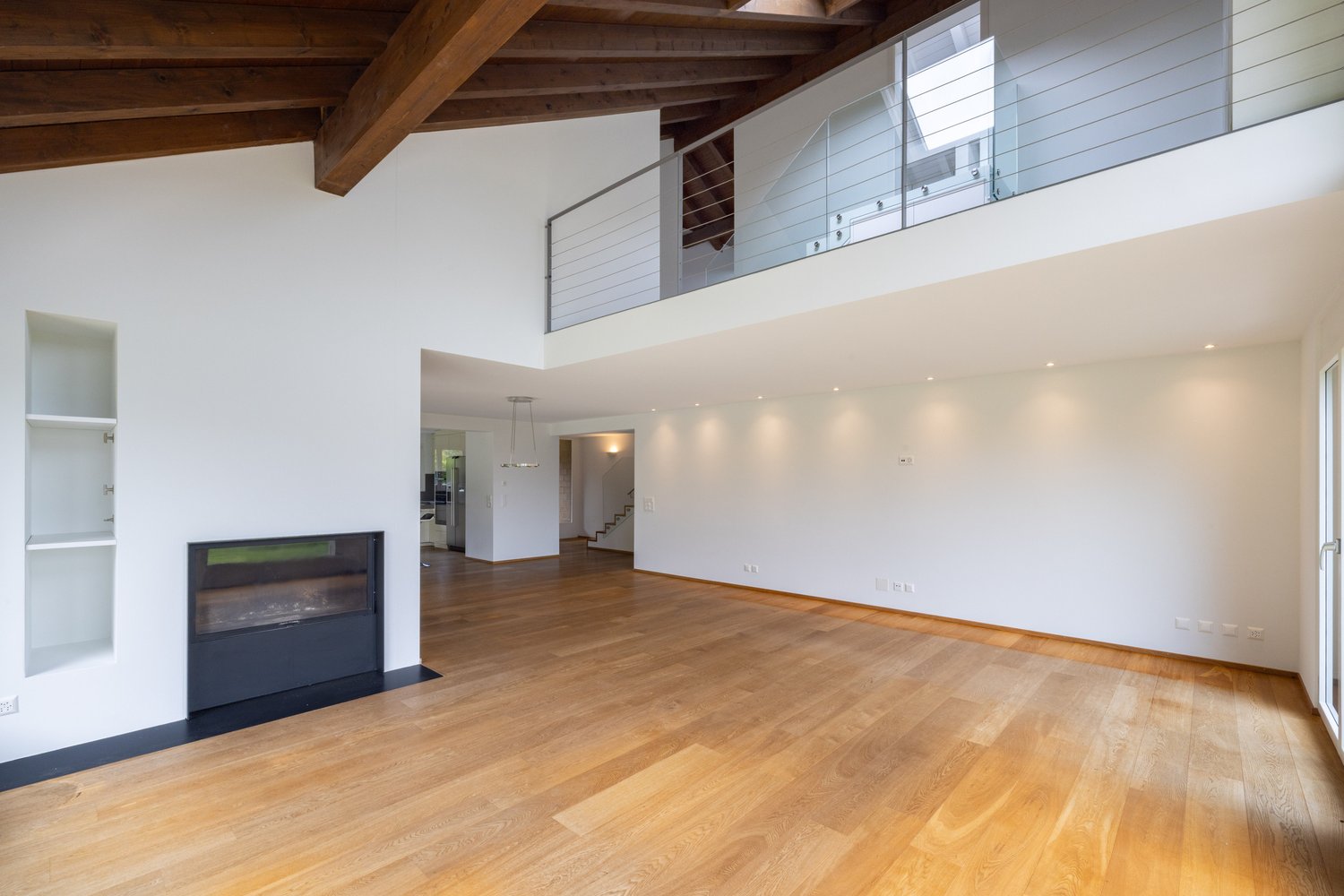 8 ½ rooms single house