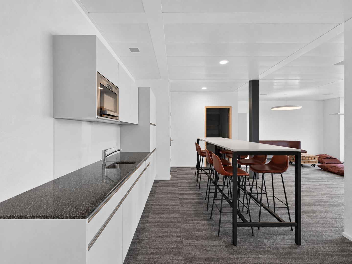 287m² commercial