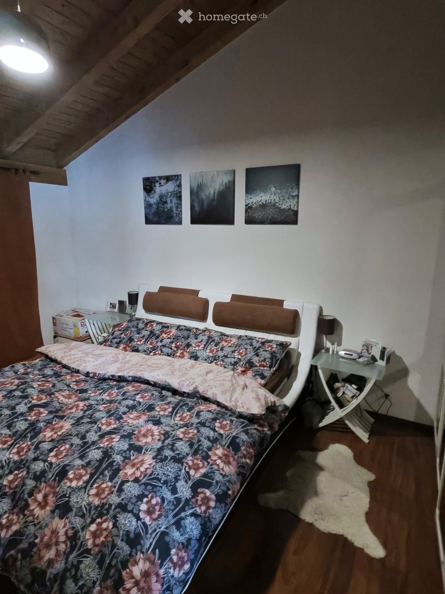 5 rooms apartment