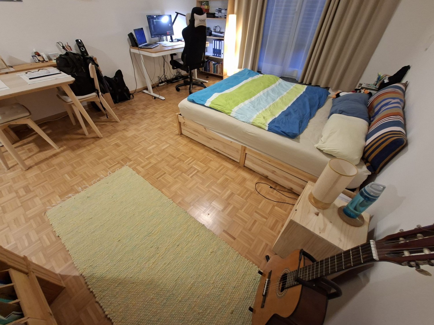 Room in a shared flat, Foto 1 von 2
