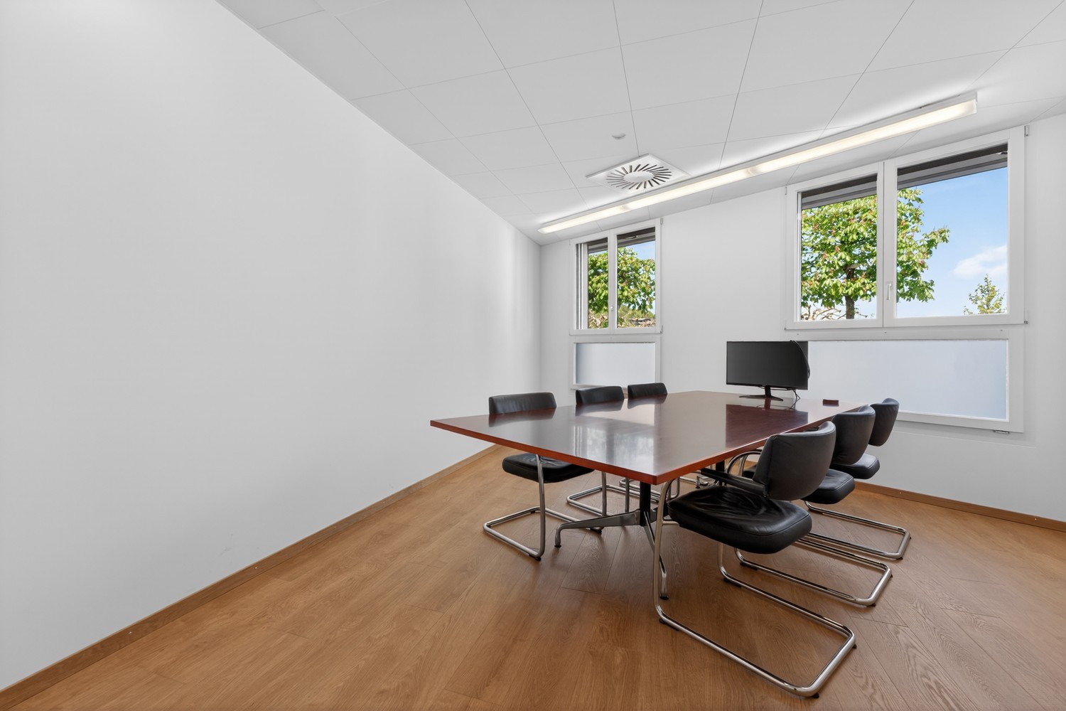 Office, Foto 3 von 10