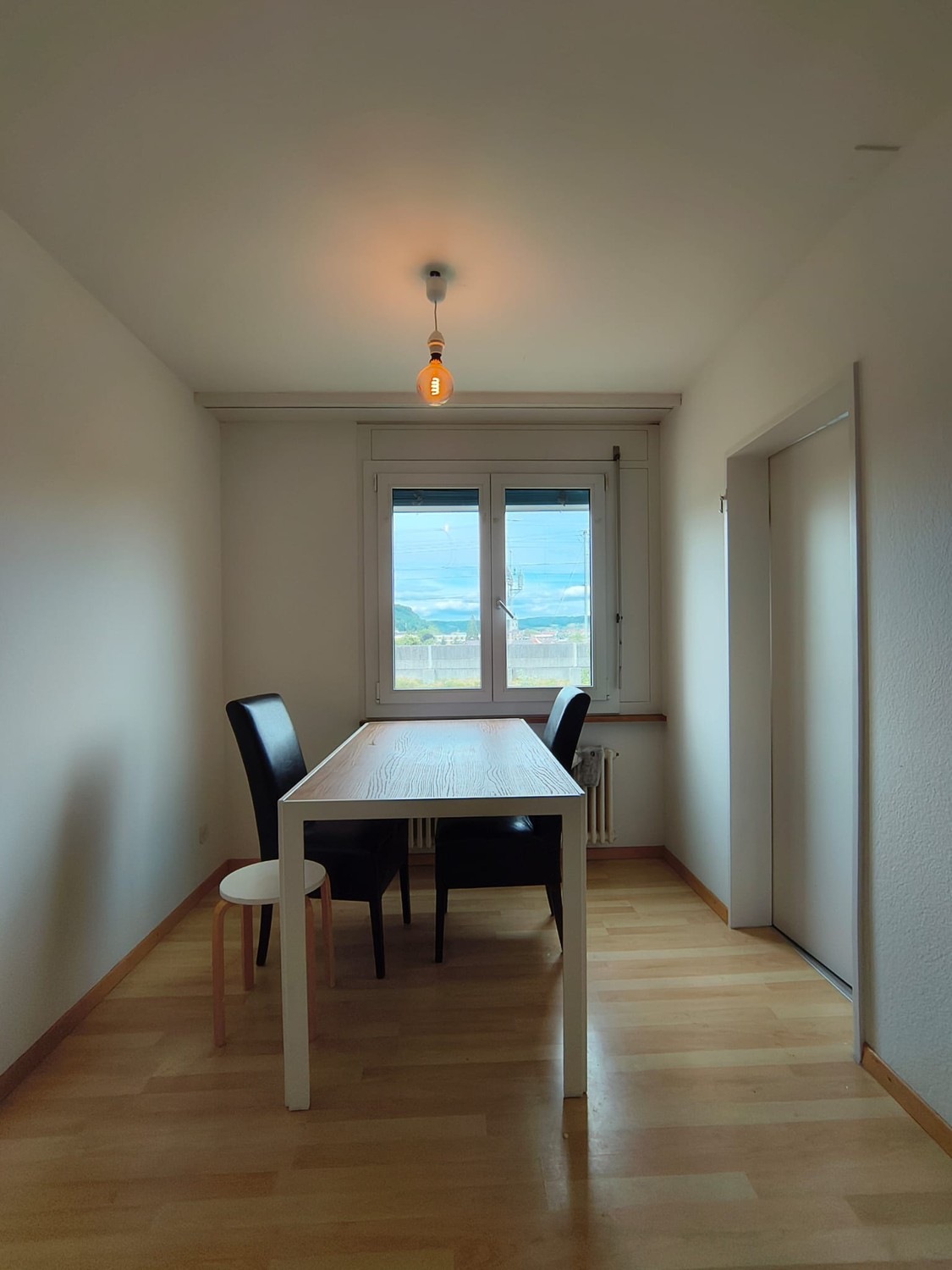 Chambre dans un appartement partagé