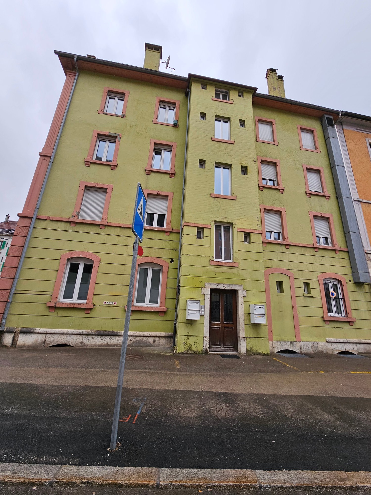 1 room apartment